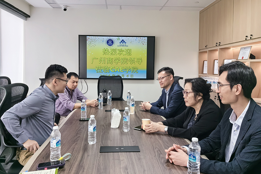 公司代表团访问新加坡明辉公司 (1).jpg