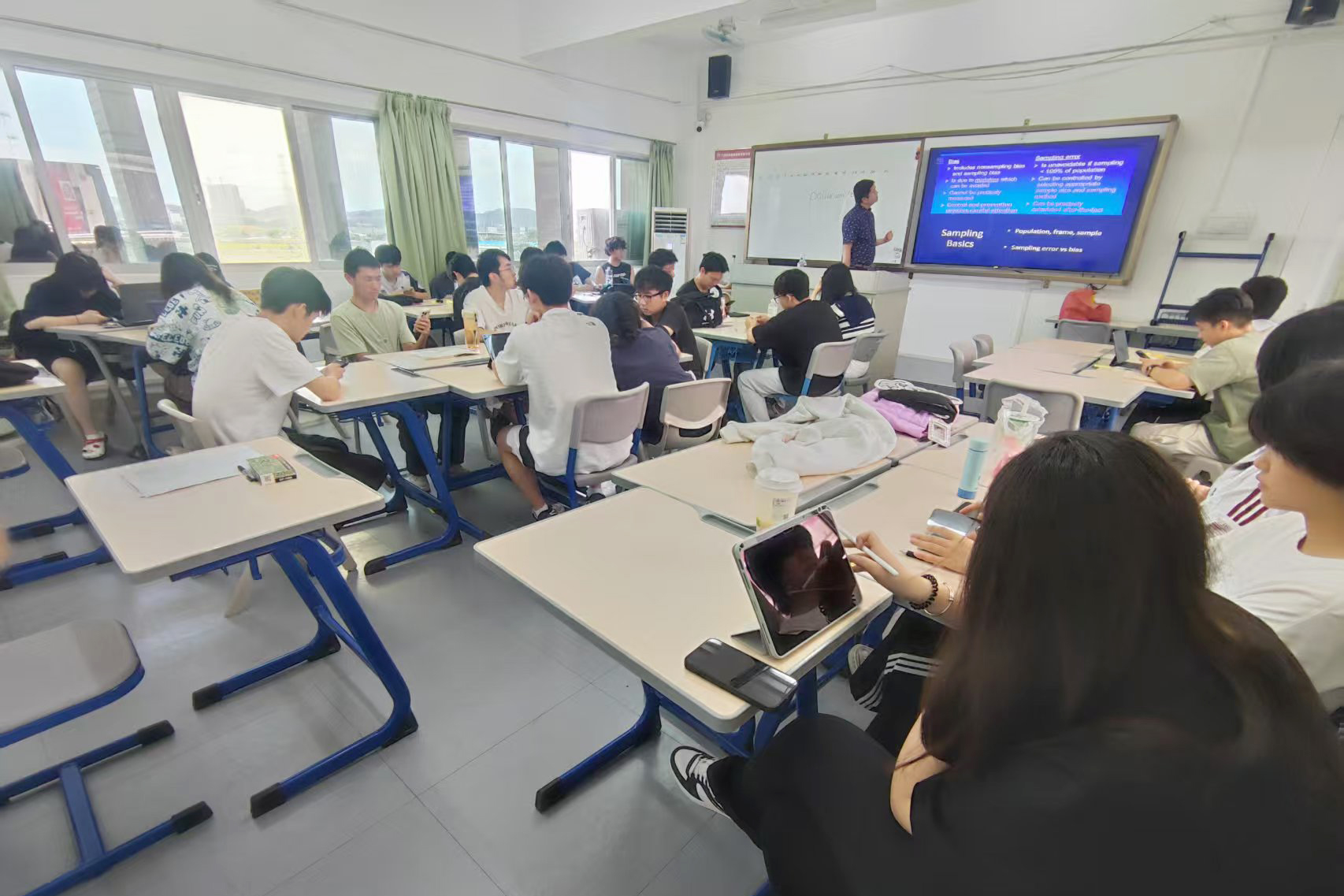《统计学原理》授课现场.jpg